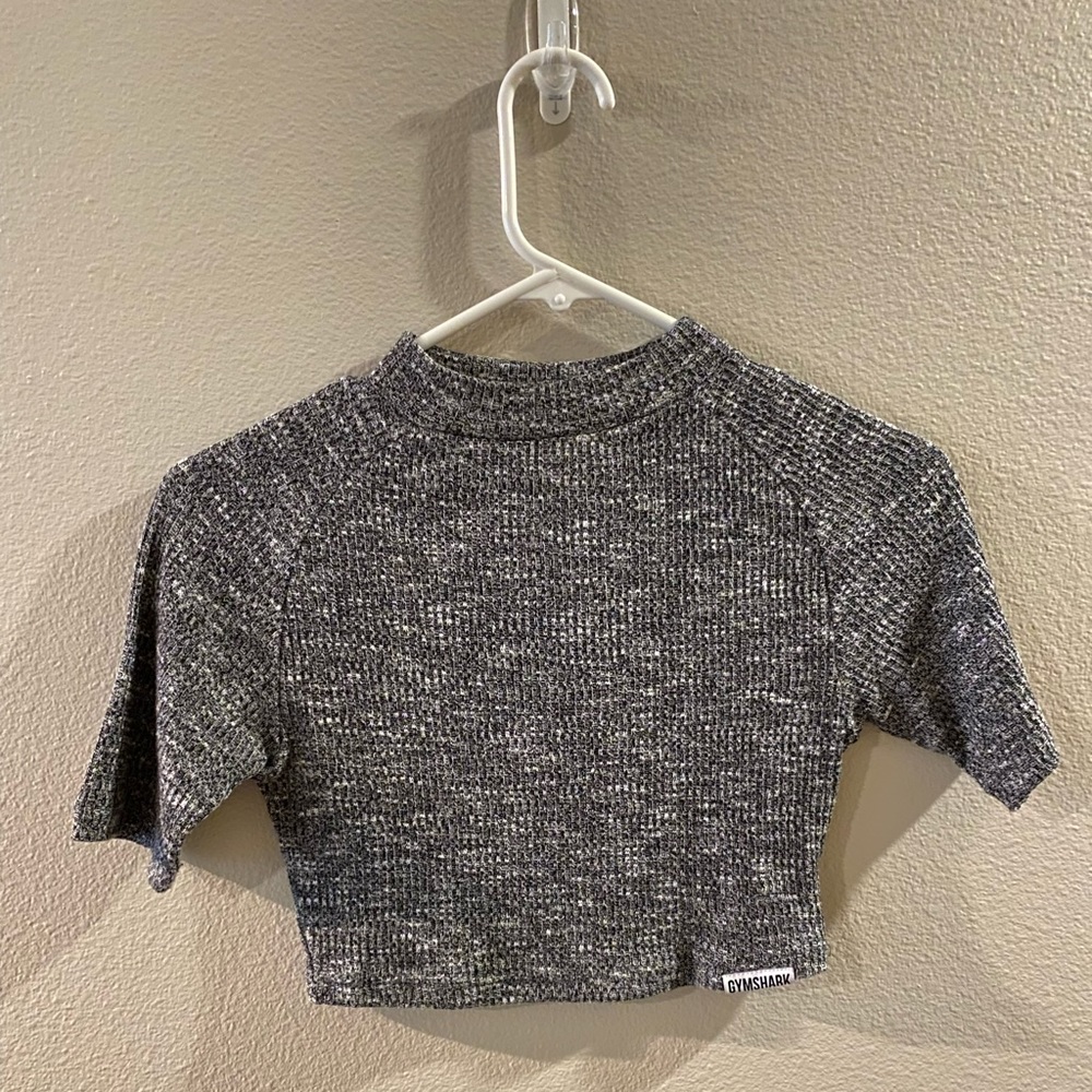 GYMSHARK Crop Top